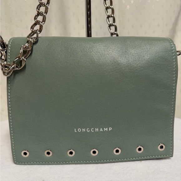 LONGCHAMP
Paris Rocks Lambskin Chain Crossbody Menthol - Picture 2 of 16